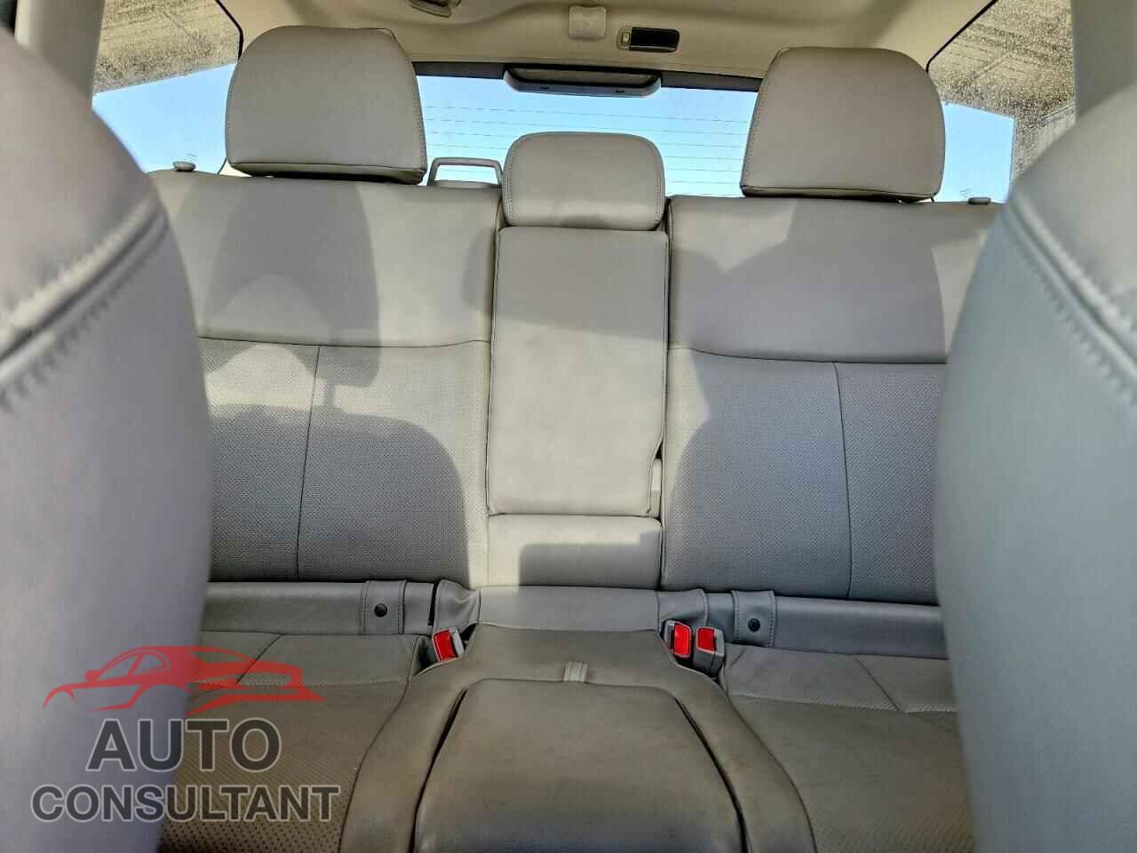 SUBARU FORESTER 2011 - JF2SHAEC4BH706579