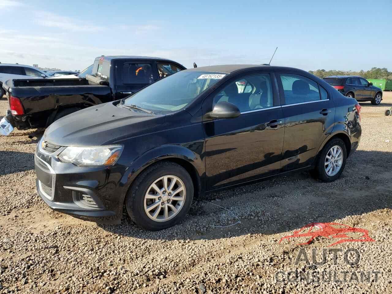 CHEVROLET SONIC 2017 - 1G1JD5SH4H4100057
