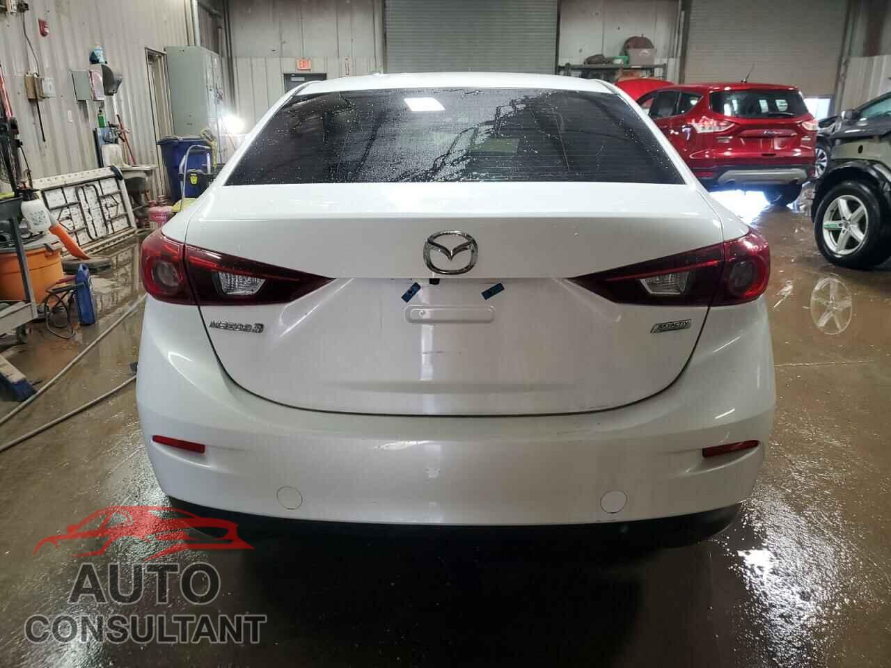 MAZDA 3 2017 - 3MZBN1U71HM155038