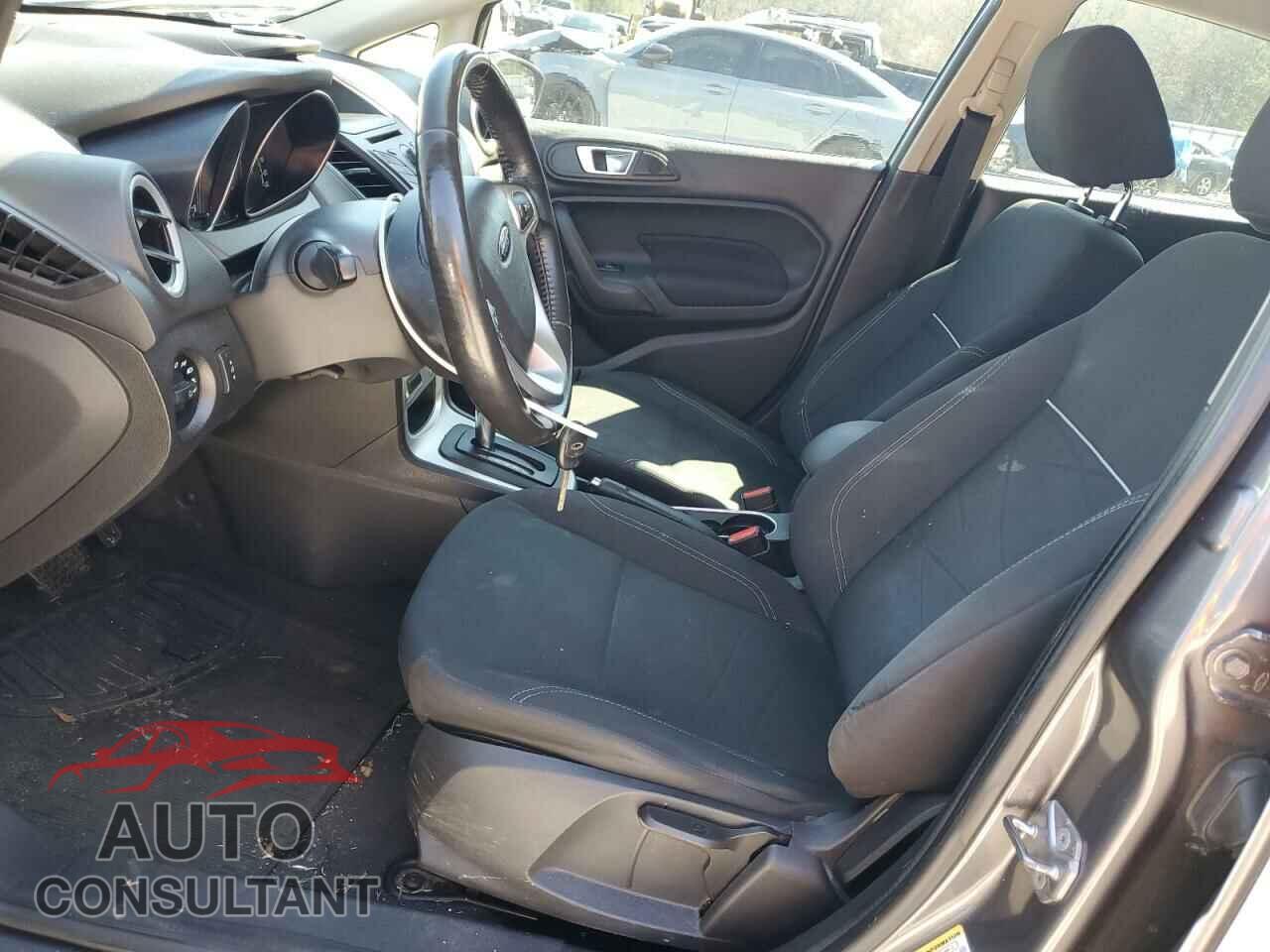 FORD FIESTA 2014 - 3FADP4EJXEM219645
