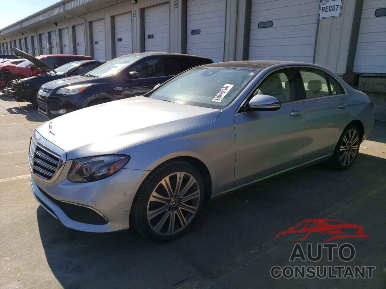 MERCEDES-BENZ E-CLASS 2018 - WDDZF4KB4JA388539