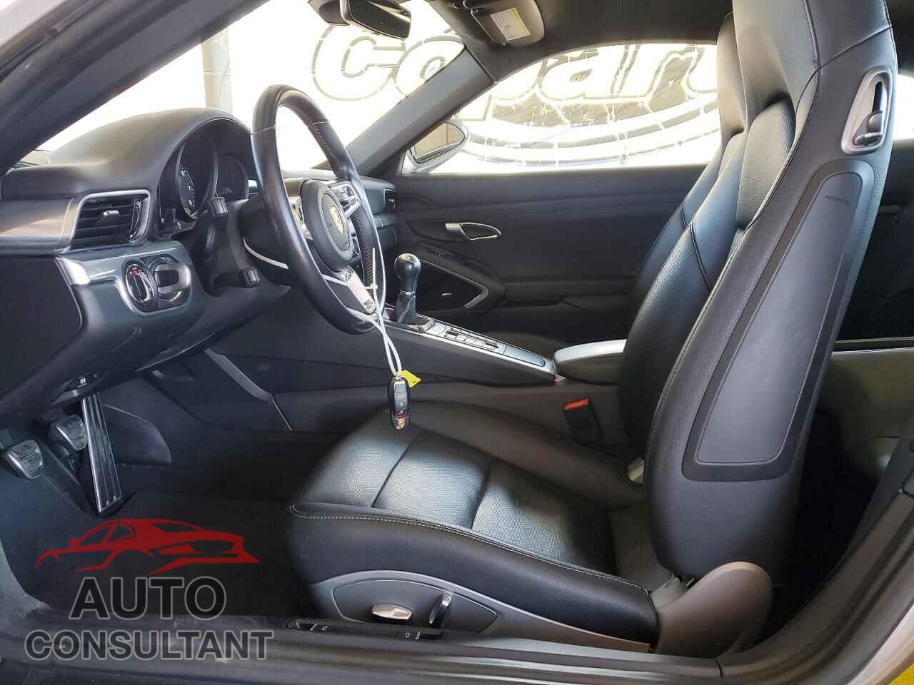 PORSCHE 911 2018 - WP0AA2A92JS105980