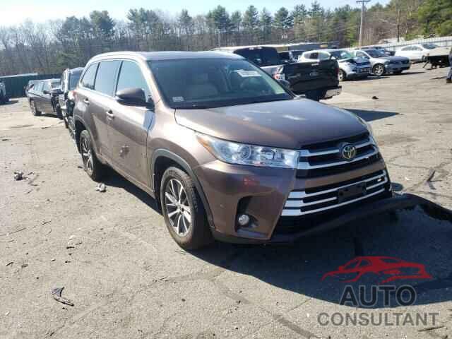 TOYOTA HIGHLANDER 2018 - 5TDJZRFH2JS864168