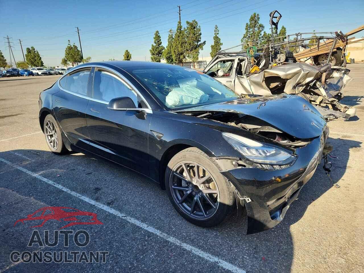 TESLA MODEL 3 2018 - 5YJ3E1EA6JF042052