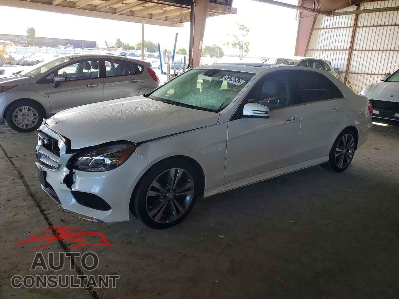 MERCEDES-BENZ E-CLASS 2014 - WDDHF5KB5EB045790