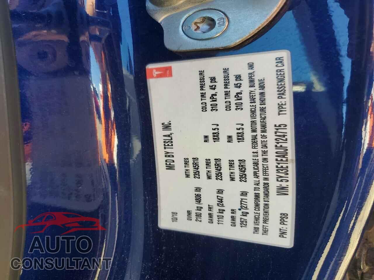 TESLA MODEL 3 2018 - 5YJ3E1EA0JF124715
