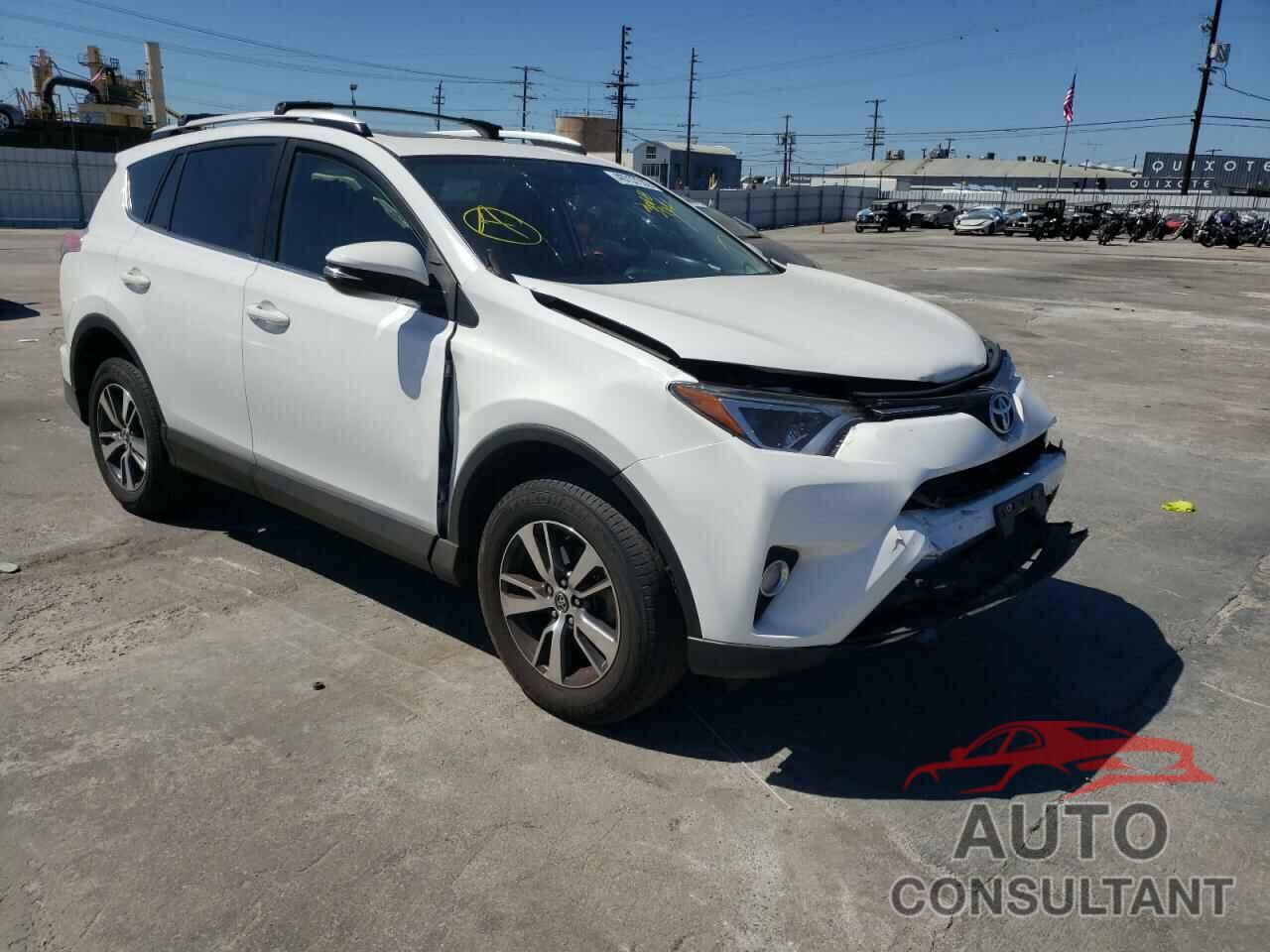 TOYOTA RAV4 2016 - JTMWFREV6GJ065084