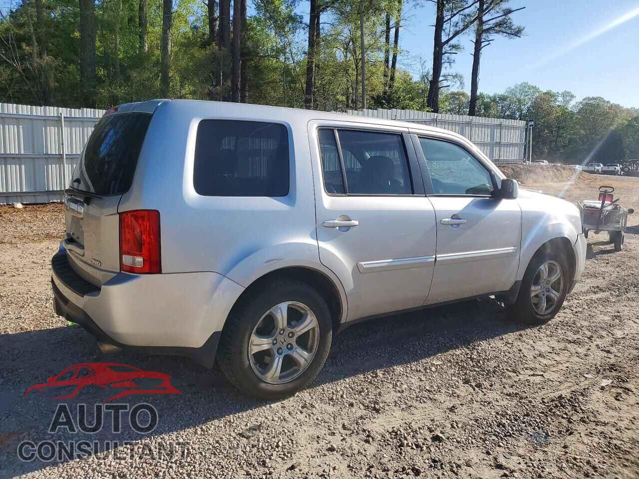 HONDA PILOT 2012 - 5FNYF4H55CB009971