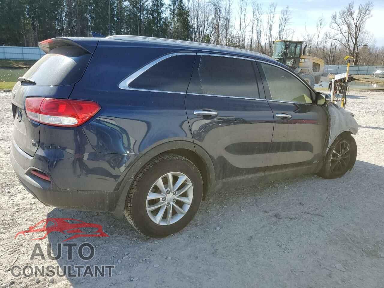 KIA SORENTO 2018 - 5XYPGDA32JG404875