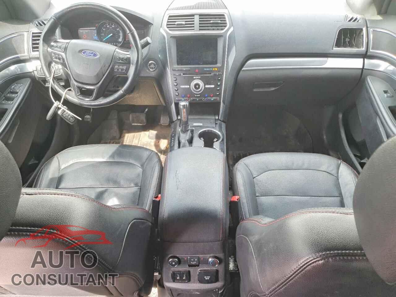 FORD EXPLORER 2018 - 1FM5K8GT7JGB31073
