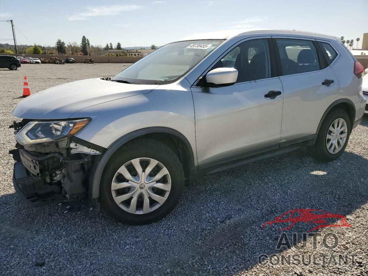 NISSAN ROGUE 2017 - KNMAT2MT5HP609440