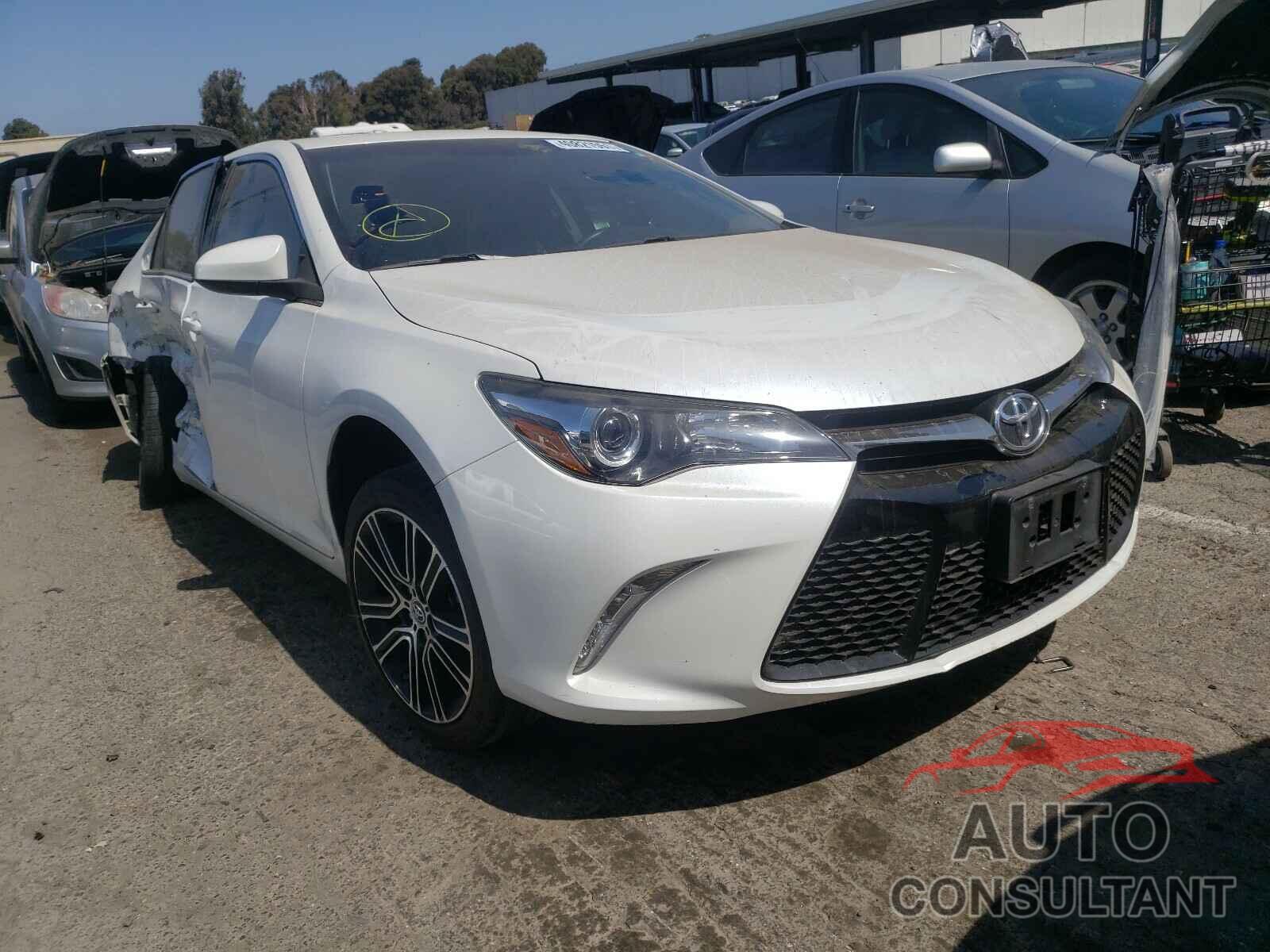 TOYOTA CAMRY 2016 - 4T1BF1FK8GU503215