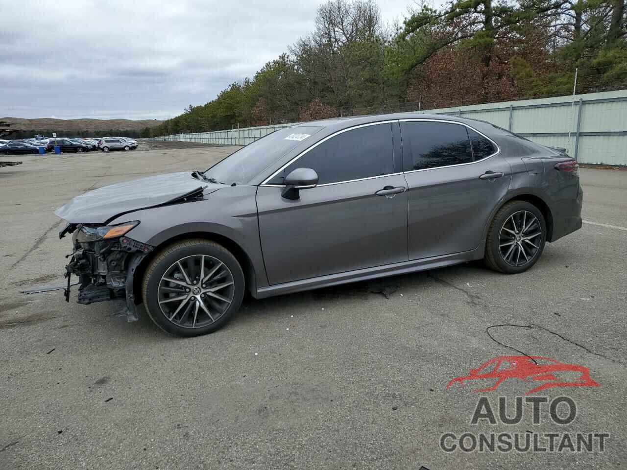 TOYOTA CAMRY 2022 - 4T1T11BK2NU064146