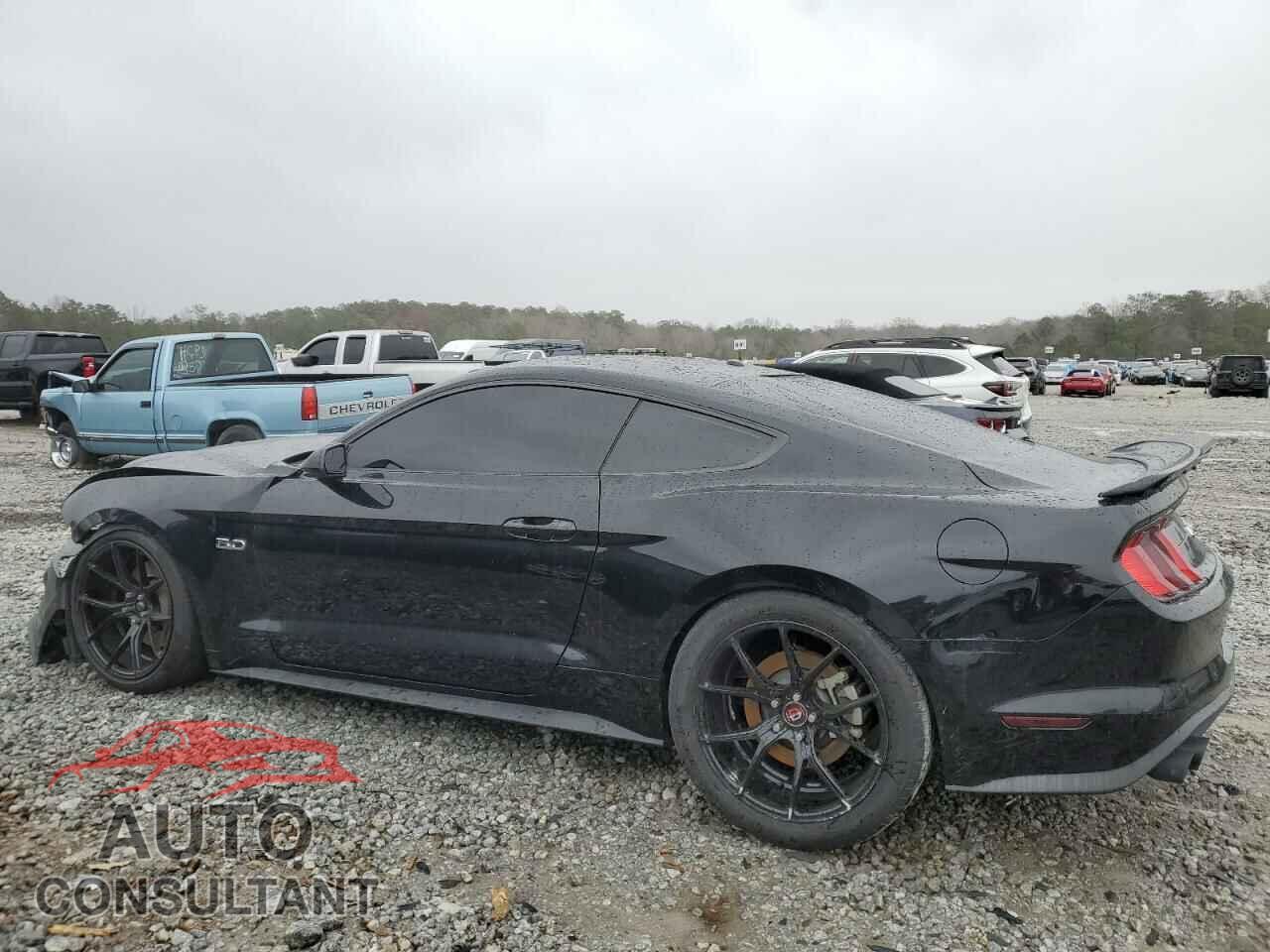 FORD MUSTANG 2020 - 1FA6P8CF2L5100246