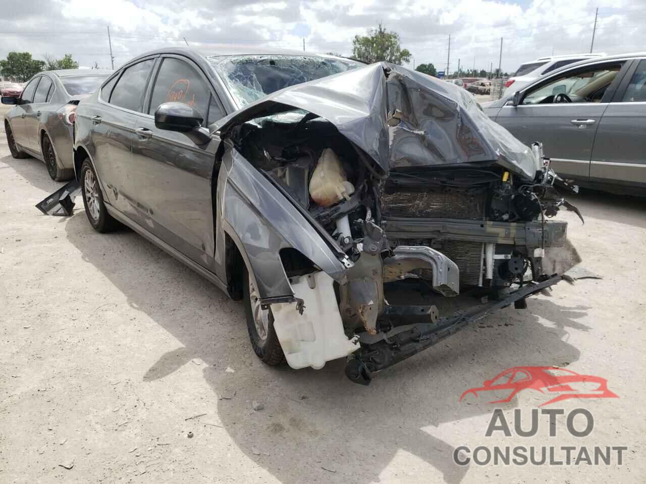 FORD FUSION 2017 - 3FA6P0G70HR200712