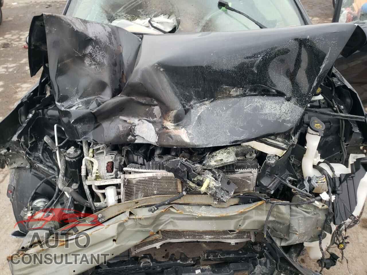 FORD FIESTA 2019 - 3FADP4EJ2KM105375