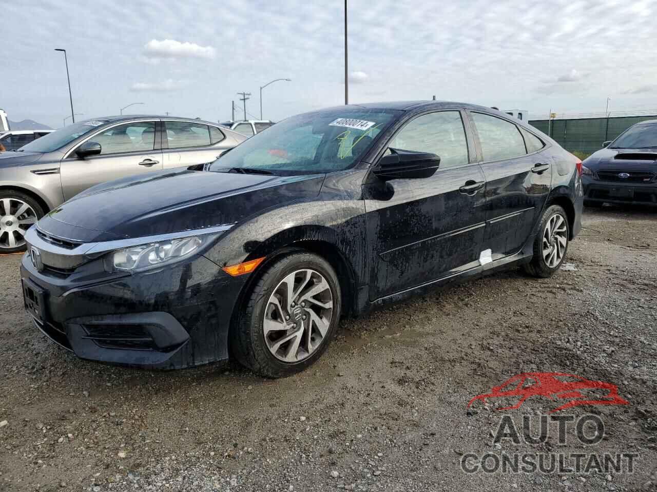 HONDA CIVIC 2018 - 2HGFC2F70JH590913