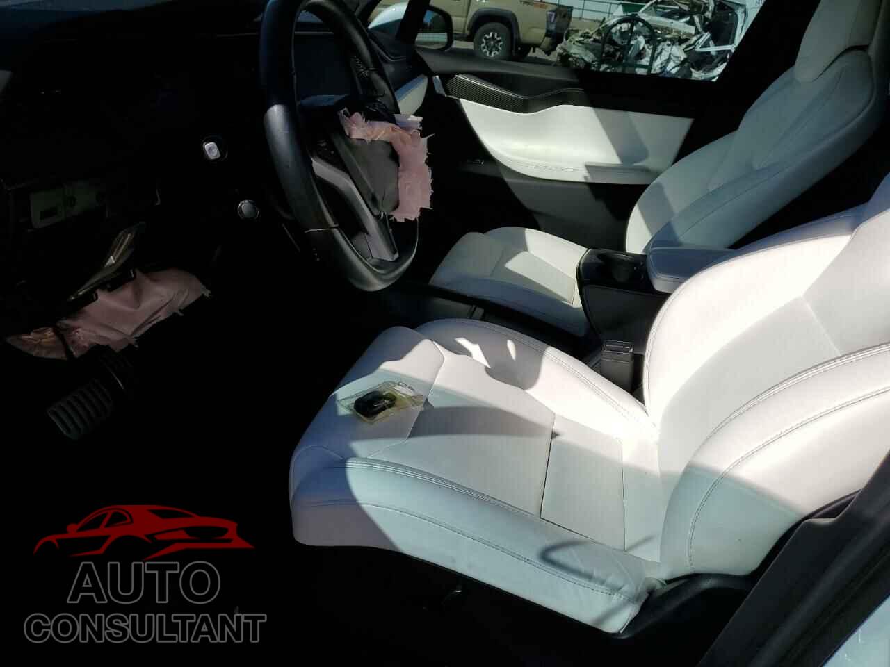 TESLA MODEL X 2019 - 5YJXCAE41KF160626