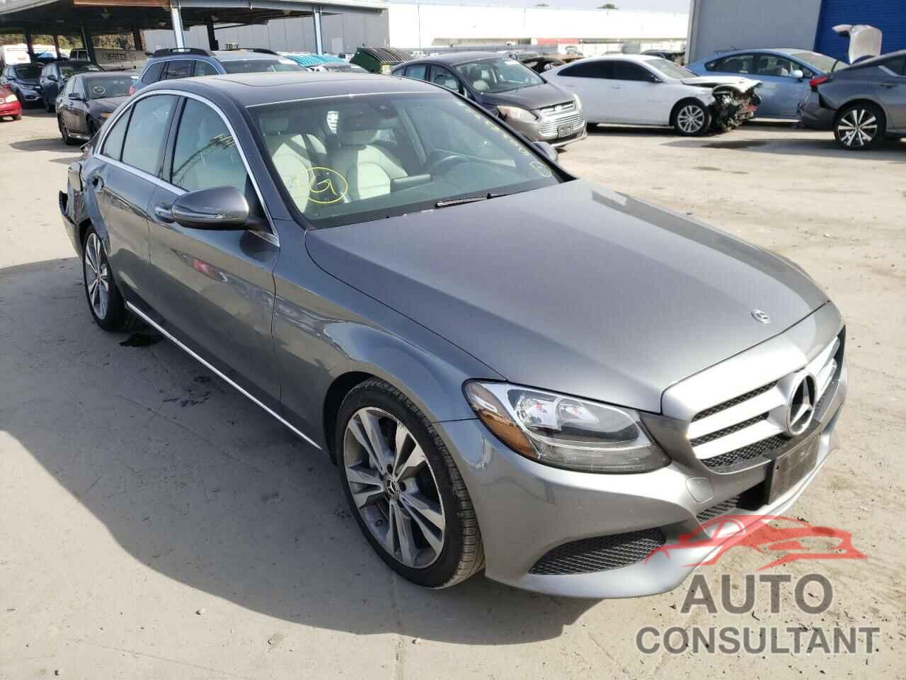 MERCEDES-BENZ C-CLASS 2018 - 55SWF4JB8JU253973