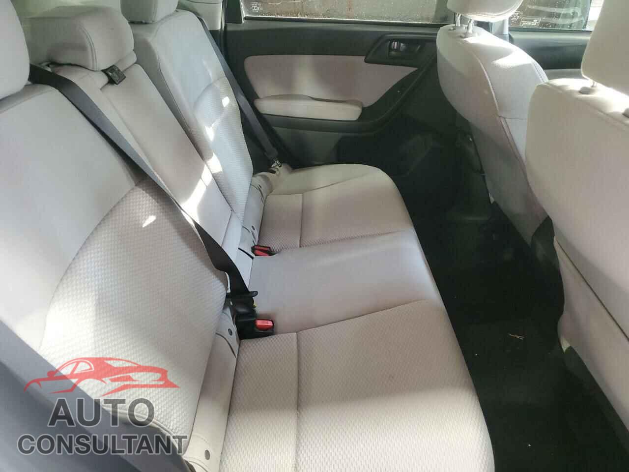 SUBARU FORESTER 2015 - JF2SJAGC5FH810523