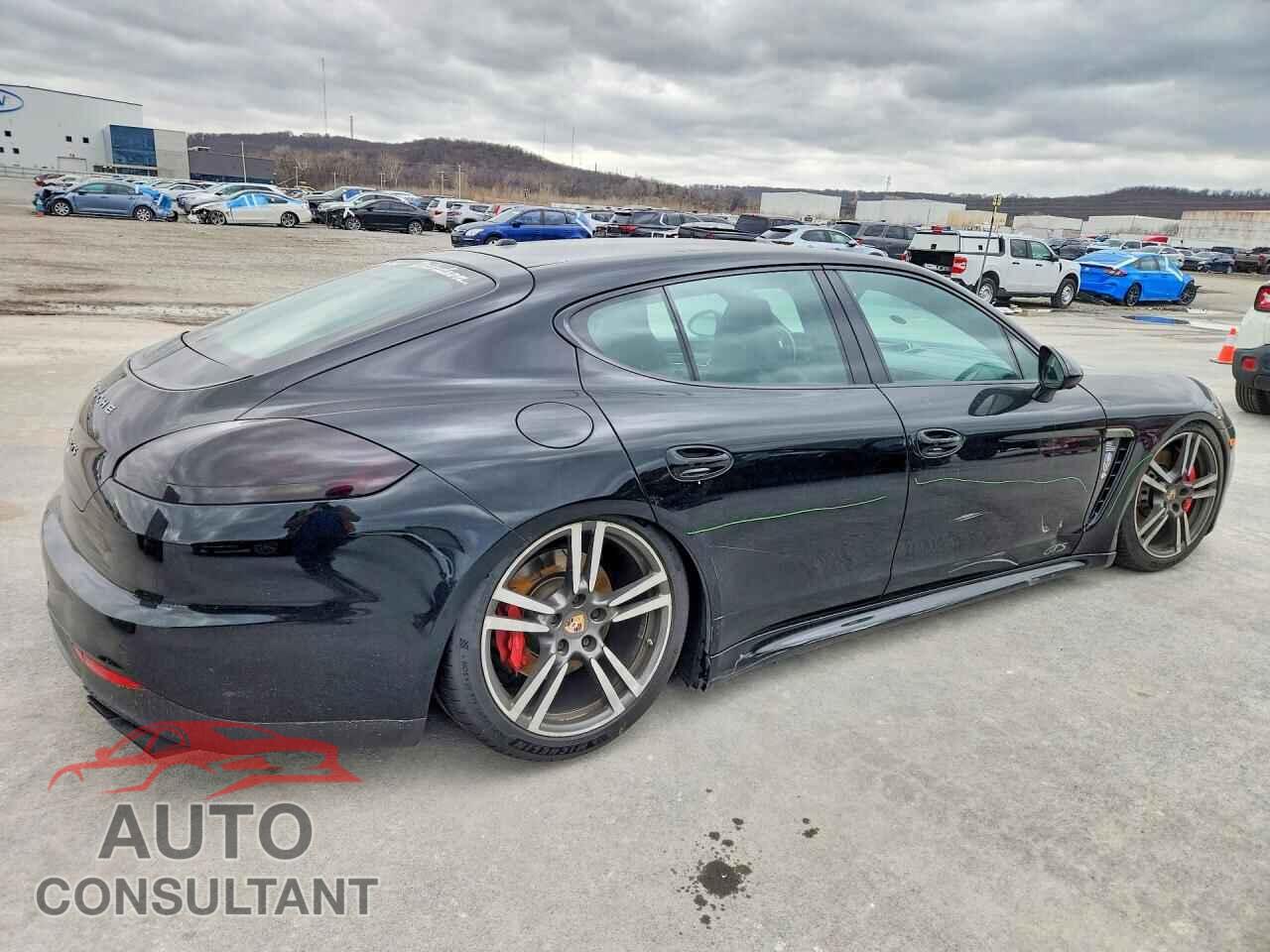 PORSCHE PANAMERA 2015 - WP0AF2A76FL081071