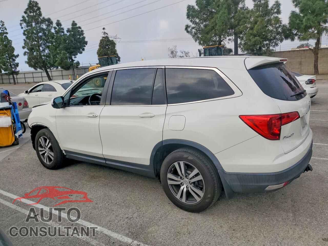 HONDA PILOT 2018 - 5FNYF5H80JB022012