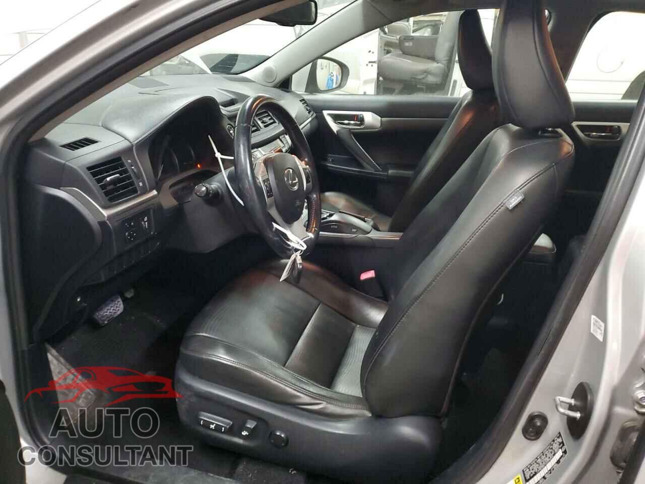 LEXUS CT 200 2012 - JTHKD5BH1C2099254