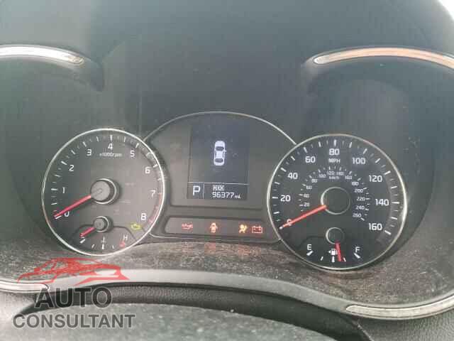 KIA FORTE 2015 - KNAFX5A82F5290225