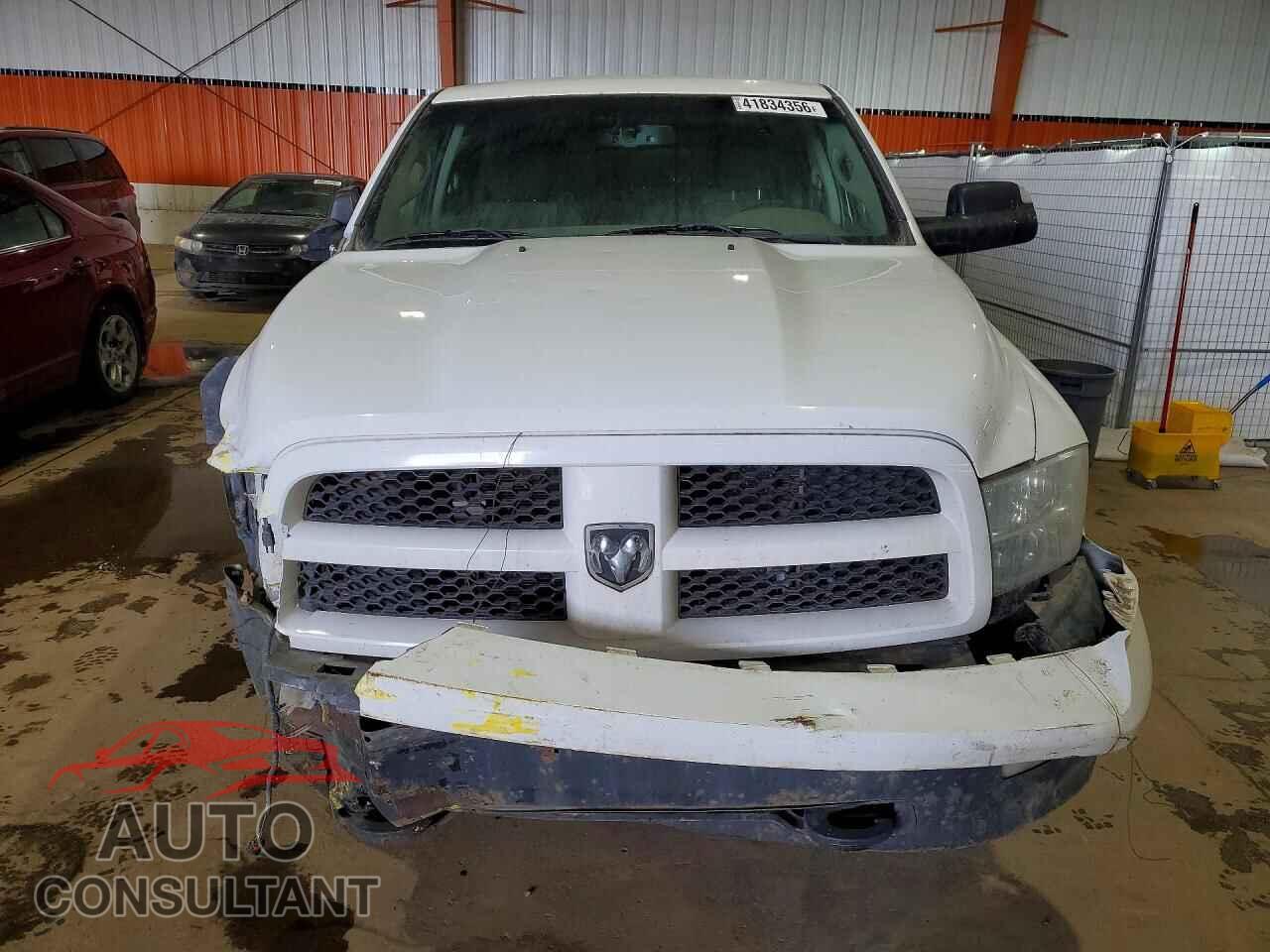 DODGE RAM 1500 2012 - 1C6RD7LT7CS266738