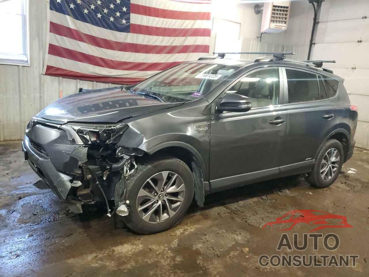 TOYOTA RAV4 2018 - JTMRJREV7JD156317