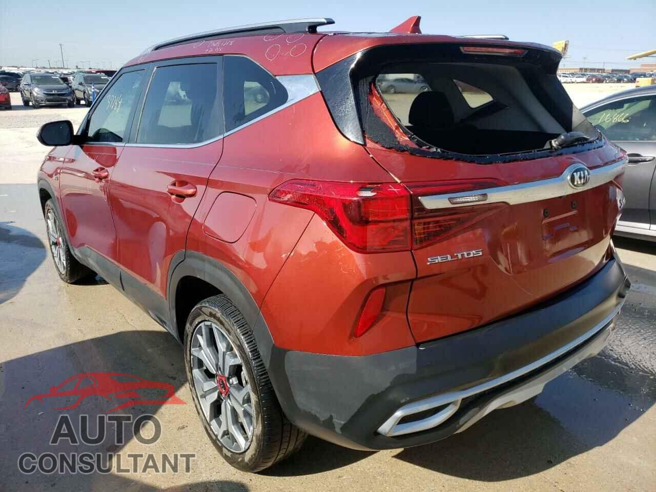 KIA SELTOS 2021 - KNDEUCA22M7085271