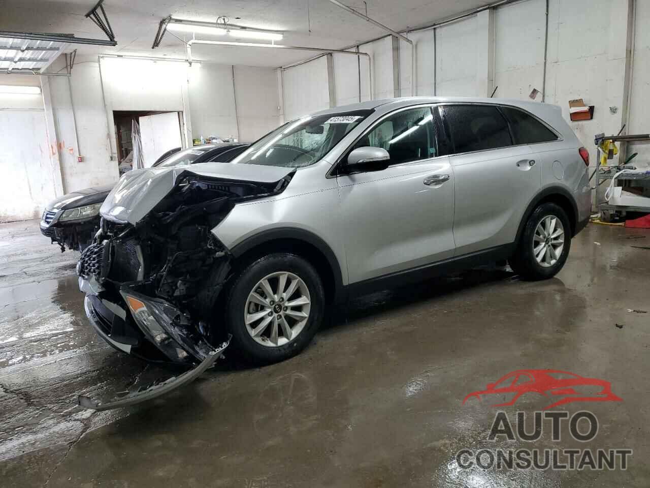 KIA SORENTO 2019 - 5XYPG4A55KG466306