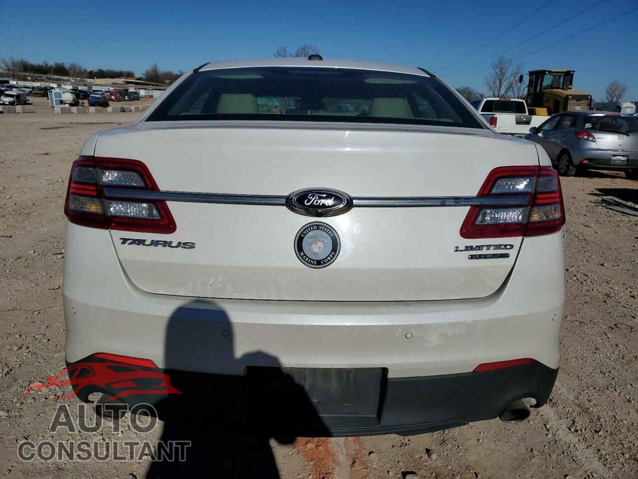 FORD TAURUS 2015 - 1FAHP2F80FG125593