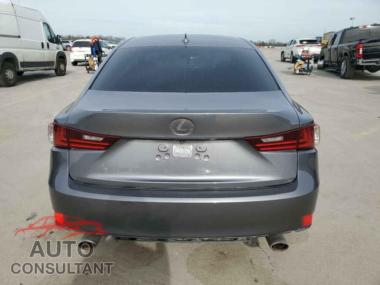 LEXUS IS 2016 - JTHBA1D20G5011597
