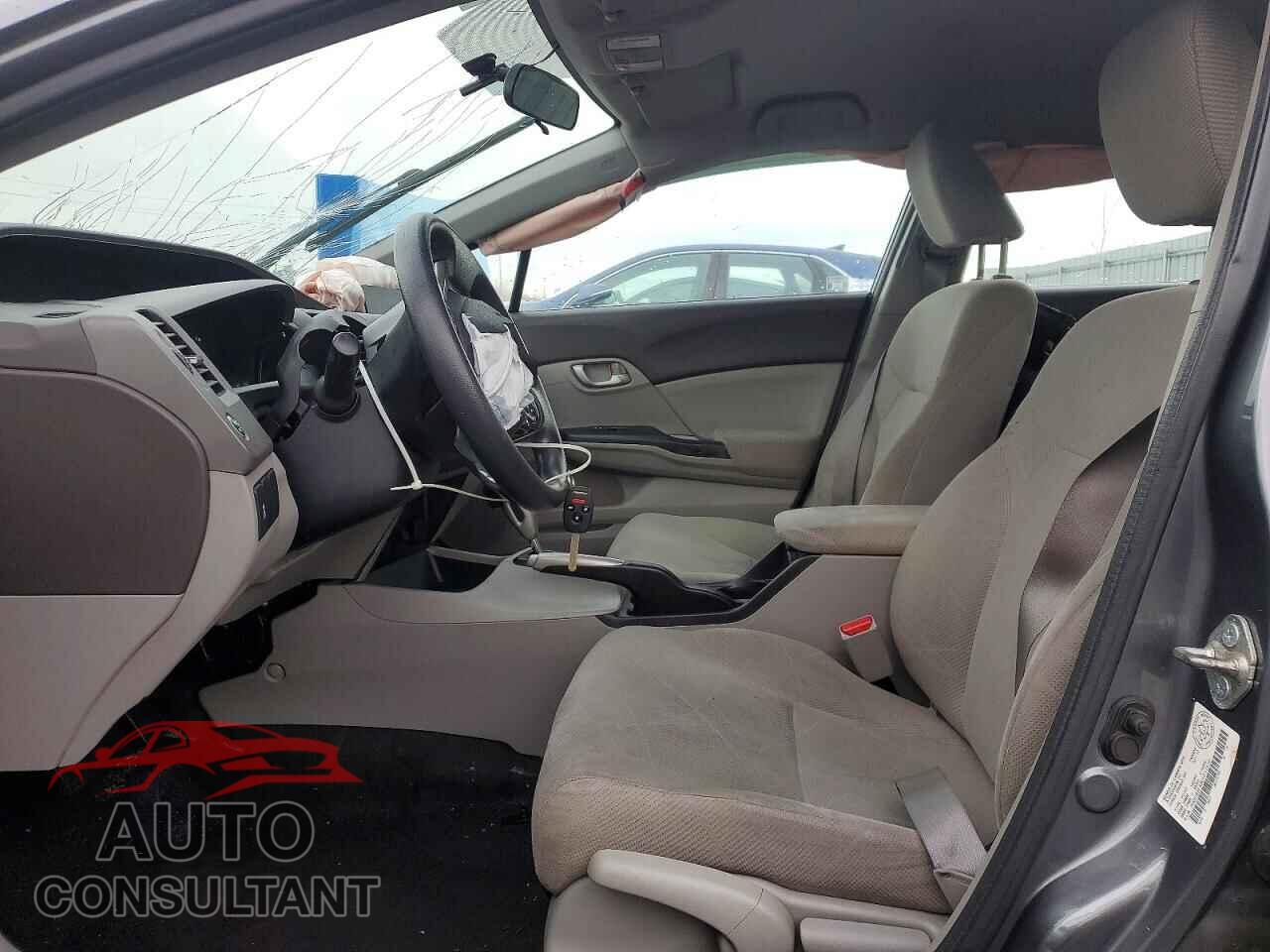 HONDA CIVIC 2012 - 2HGFB2F49CH117510