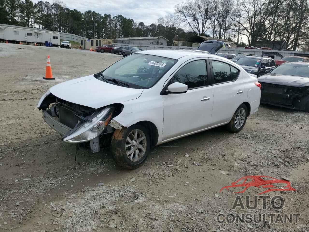 NISSAN VERSA 2018 - 3N1CN7AP3JL853888