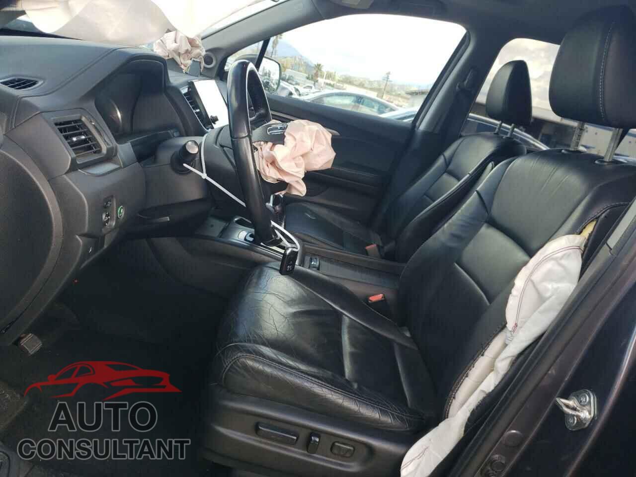 HONDA PILOT 2019 - 5FNYF5H52KB014873