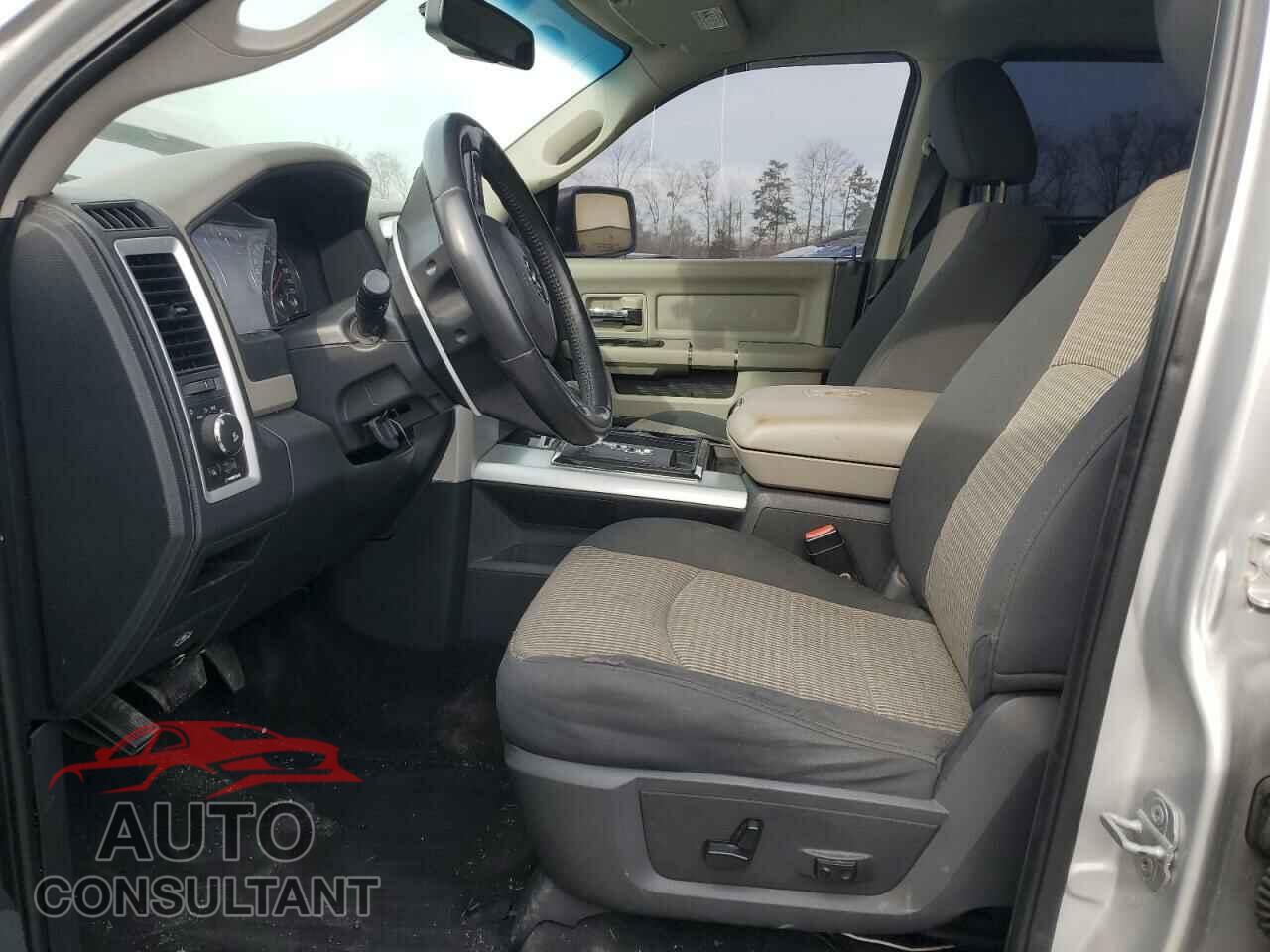 DODGE RAM 1500 2012 - 1C6RD7LP3CS221962