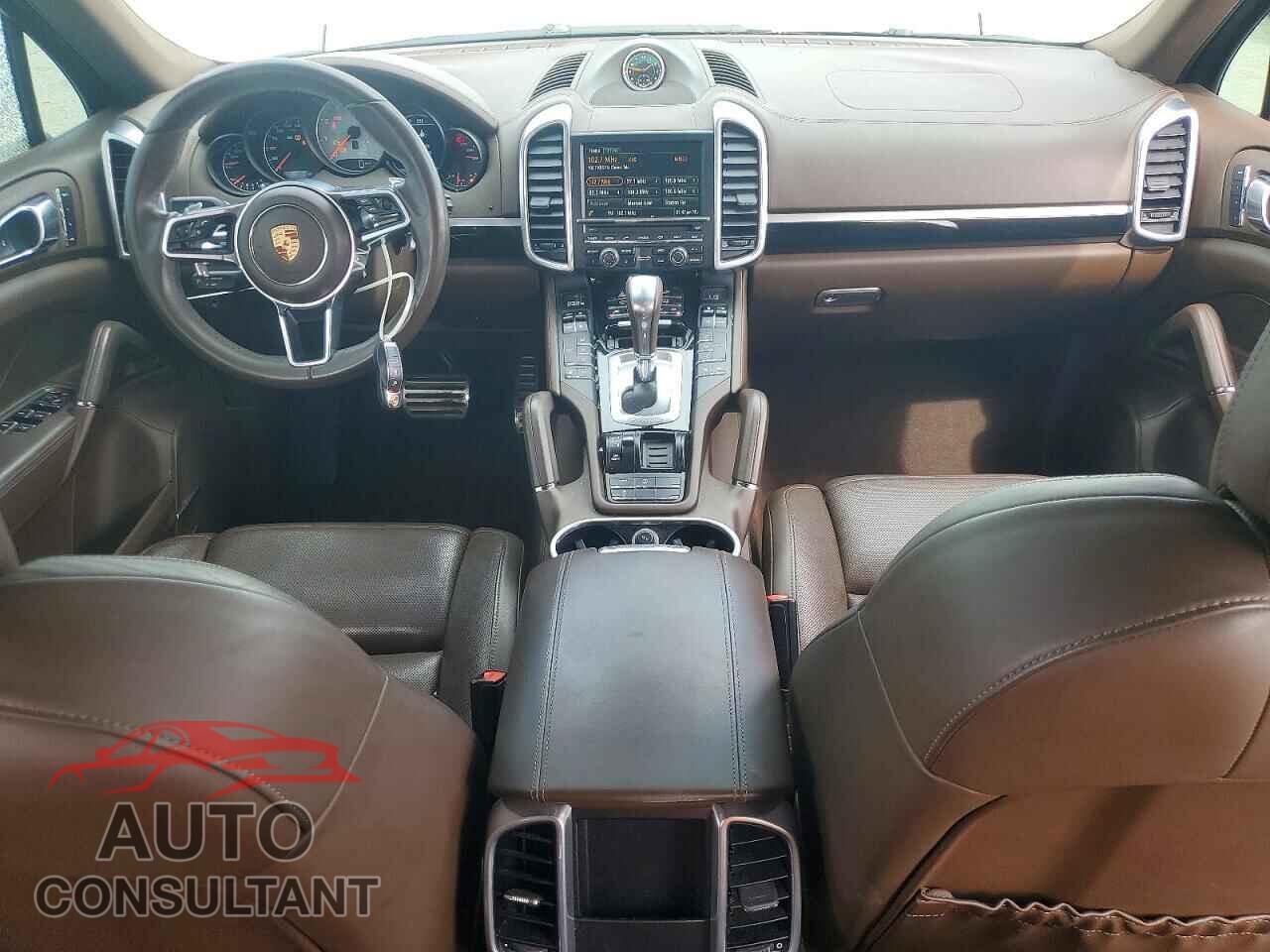 PORSCHE CAYENNE 2015 - WP1AB2A29FLA59791