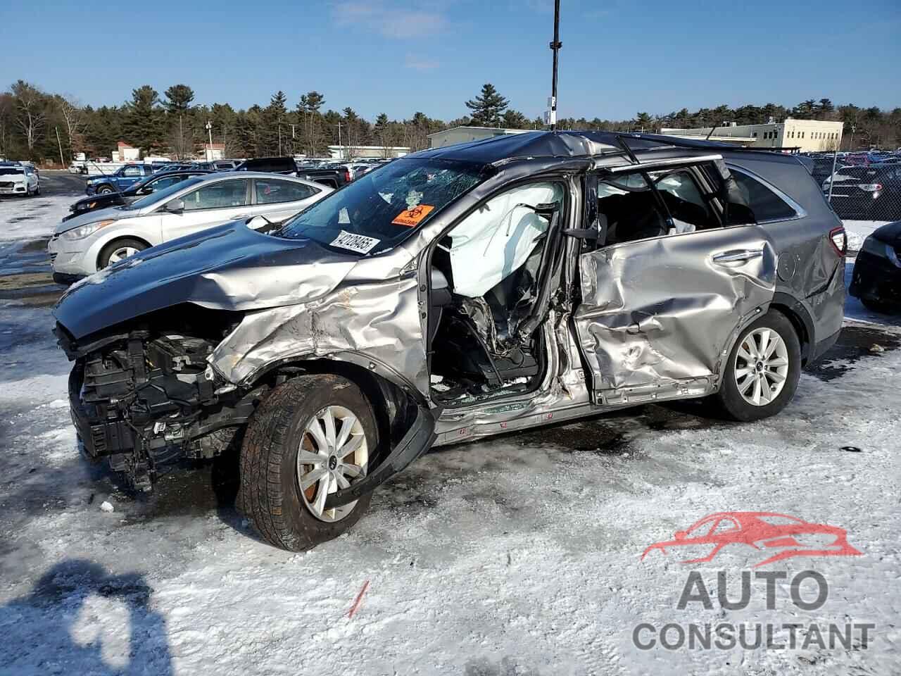 KIA SORENTO 2019 - 5XYPGDA3XKG459446
