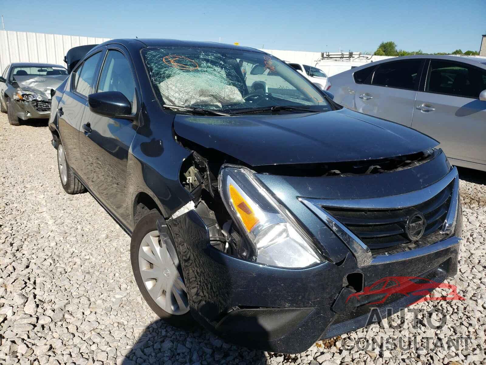 NISSAN VERSA 2017 - 3N1CN7AP7HL804610