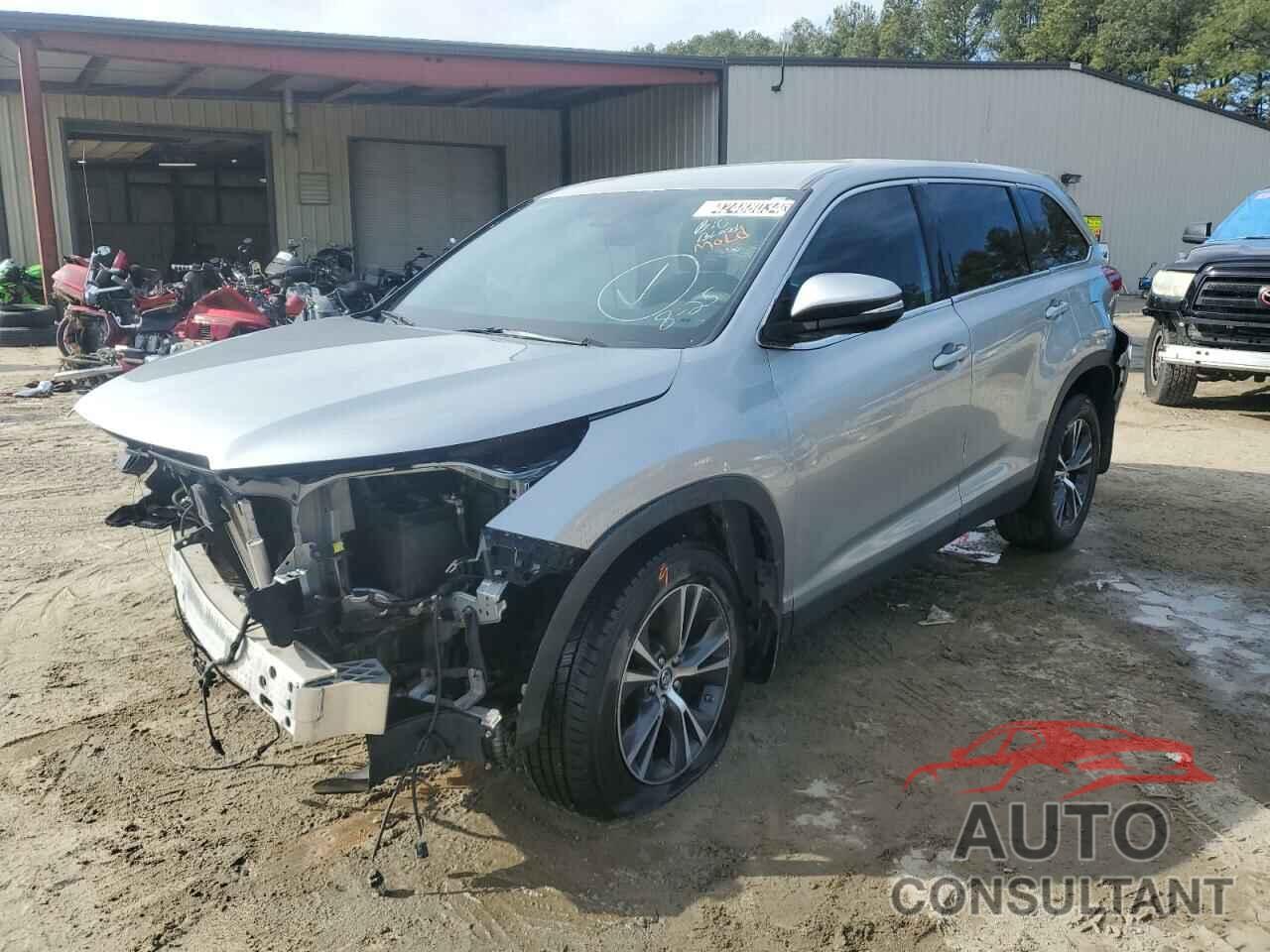 TOYOTA HIGHLANDER 2019 - 5TDBZRFH2KS967404