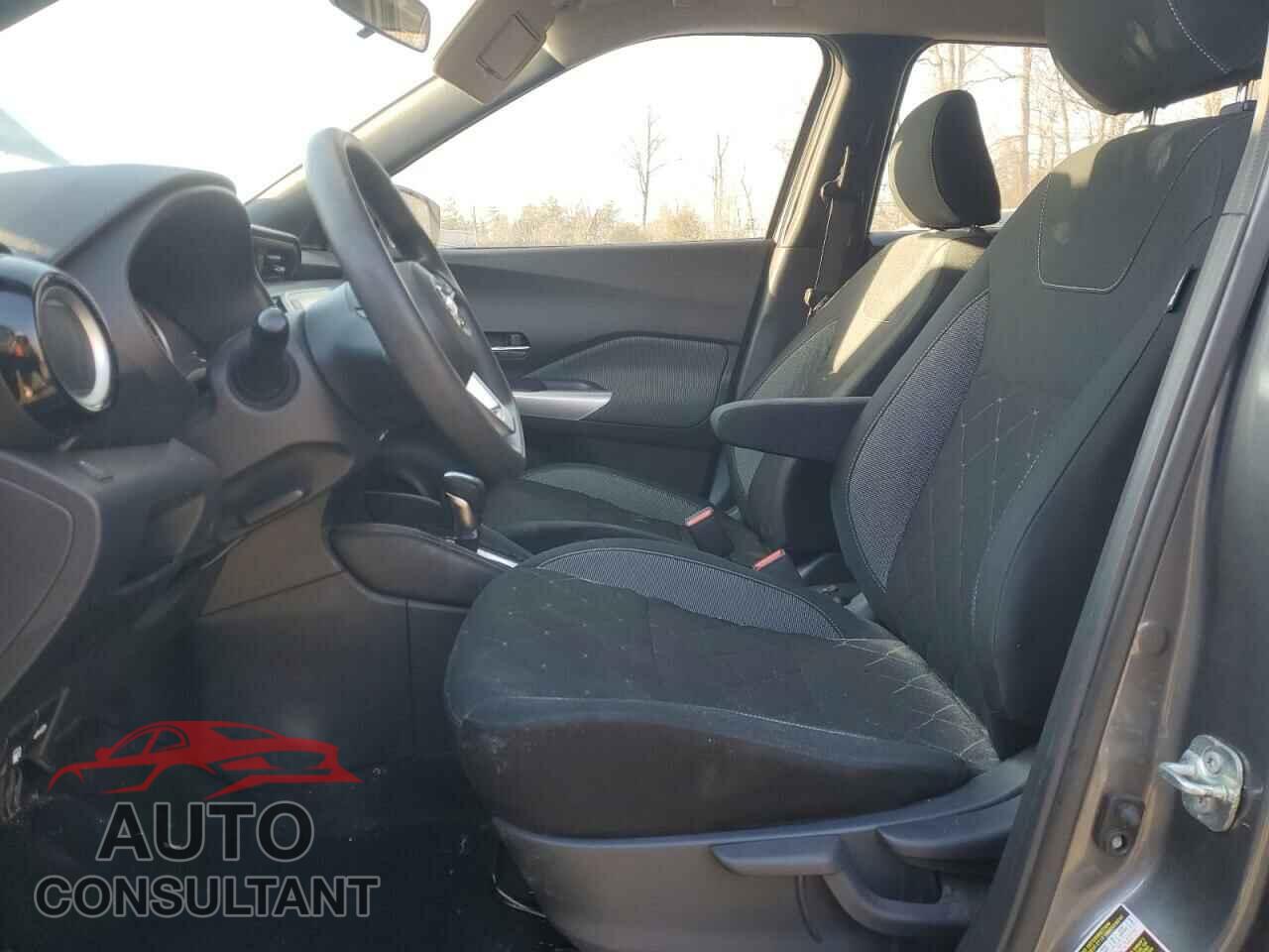 NISSAN KICKS 2019 - 3N1CP5CU3KL563752
