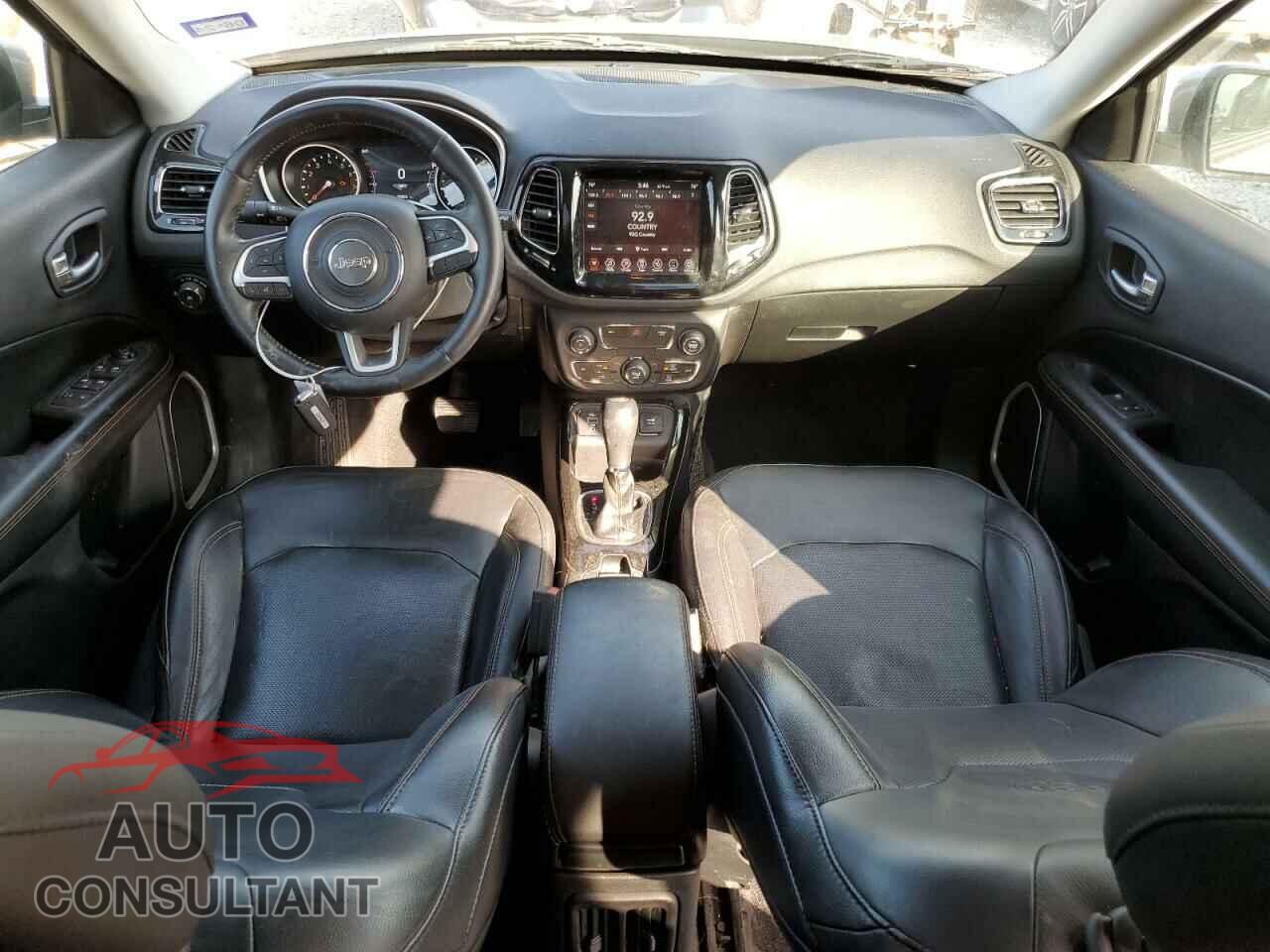 JEEP COMPASS 2019 - 3C4NJCCB1KT755570