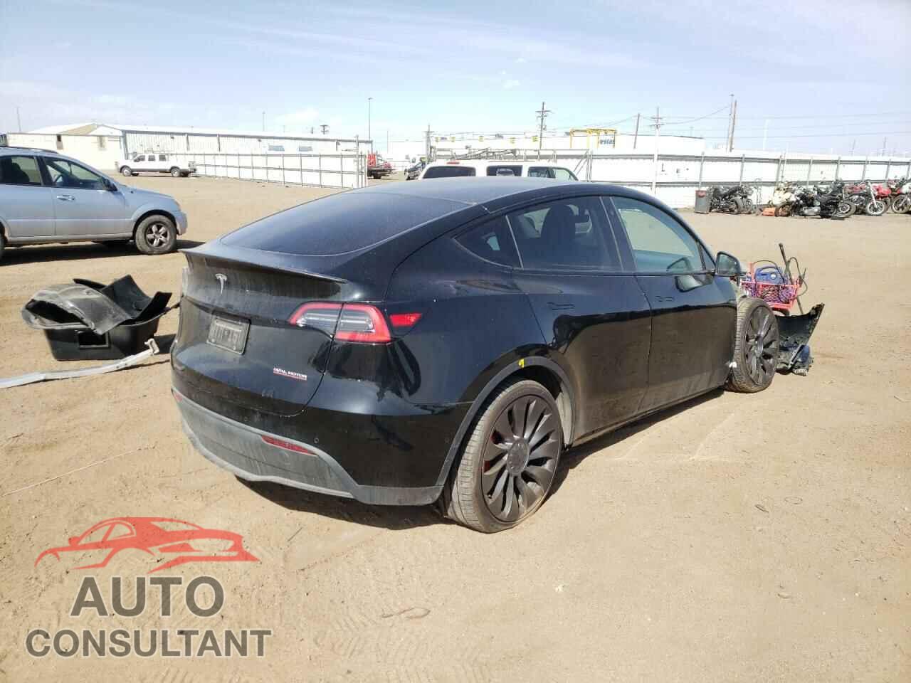 TESLA MODEL Y 2021 - 5YJYGDEF3MF070201