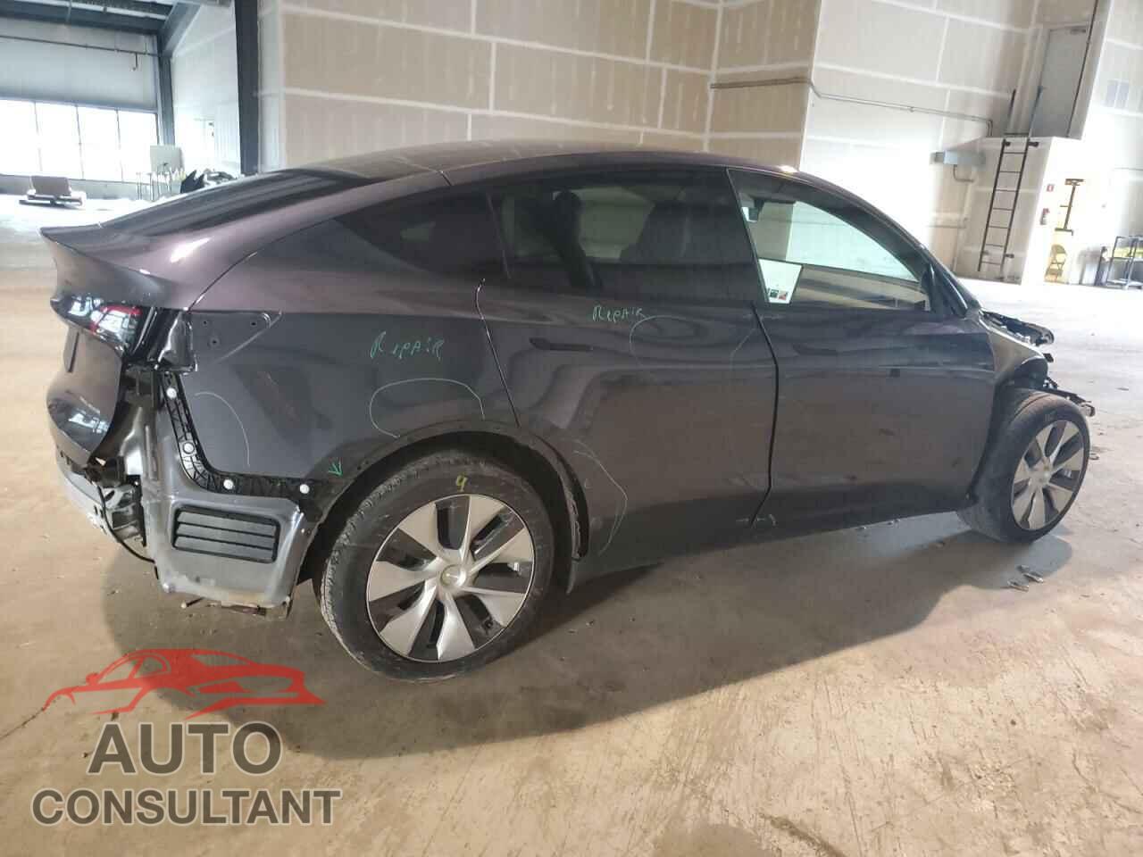 TESLA MODEL Y 2023 - 7SAYGDEE0PF781806