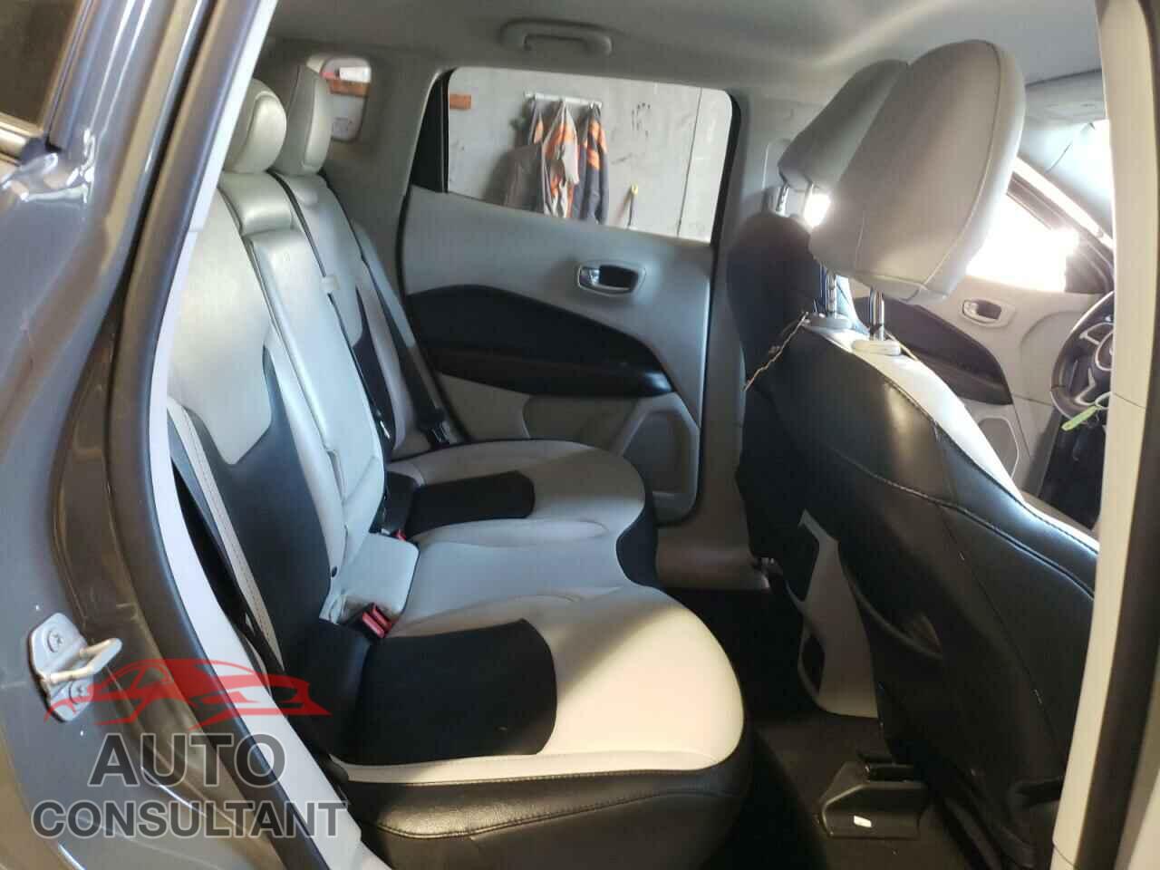 JEEP COMPASS 2020 - 3C4NJCCB4LT187493