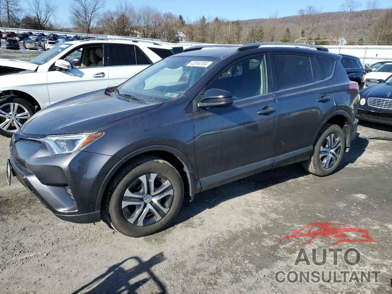 TOYOTA RAV4 2017 - JTMBFREV0HJ158716
