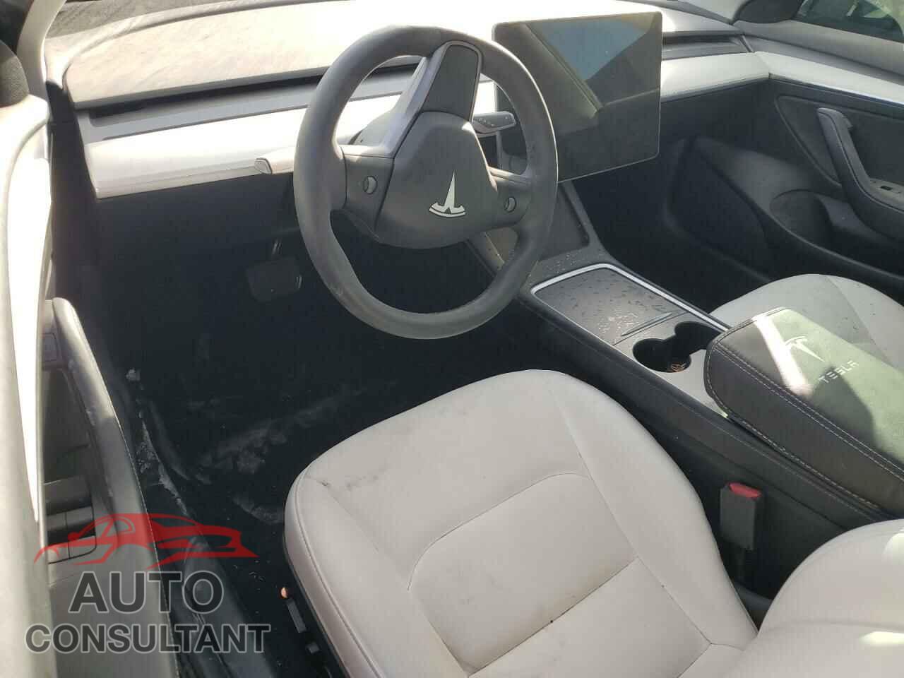TESLA MODEL 3 2021 - 5YJ3E1EB8MF035746