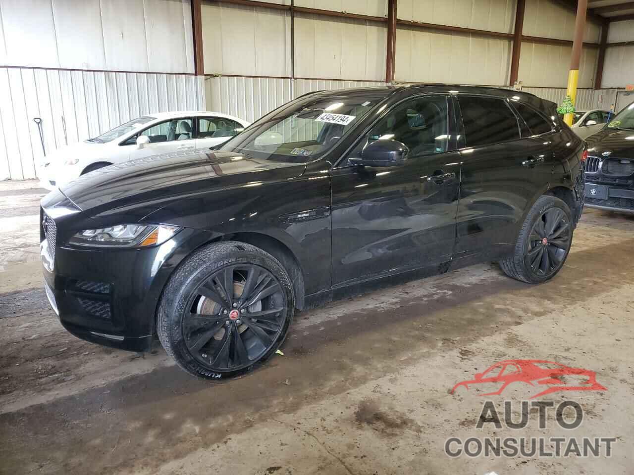 JAGUAR F-PACE 2018 - SADCL2FX7JA322655